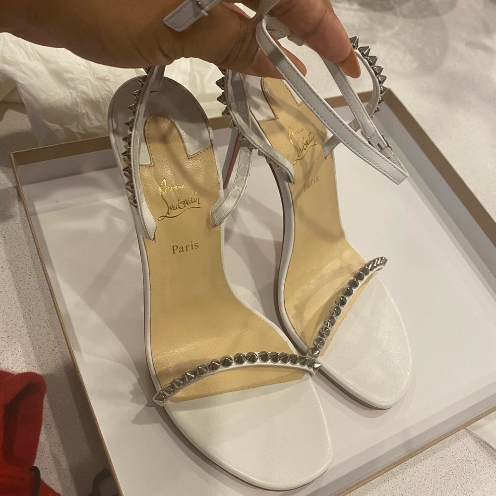 Christian Louboutin so me 100 spiked